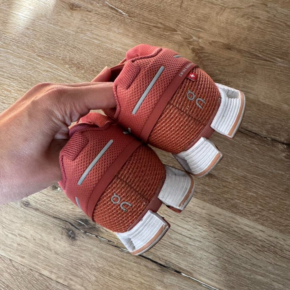 On Cloud Cloudswift Trainers Chili Rust Coral Pin… - image 5